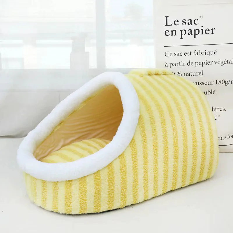 Cozy Dog Removable Plush Nest